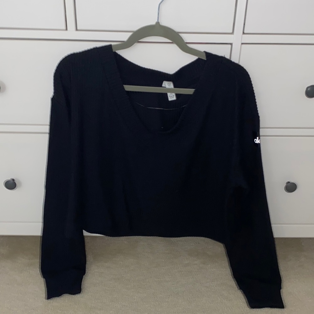 NEVER WORN Alo cropped ribbed sweater